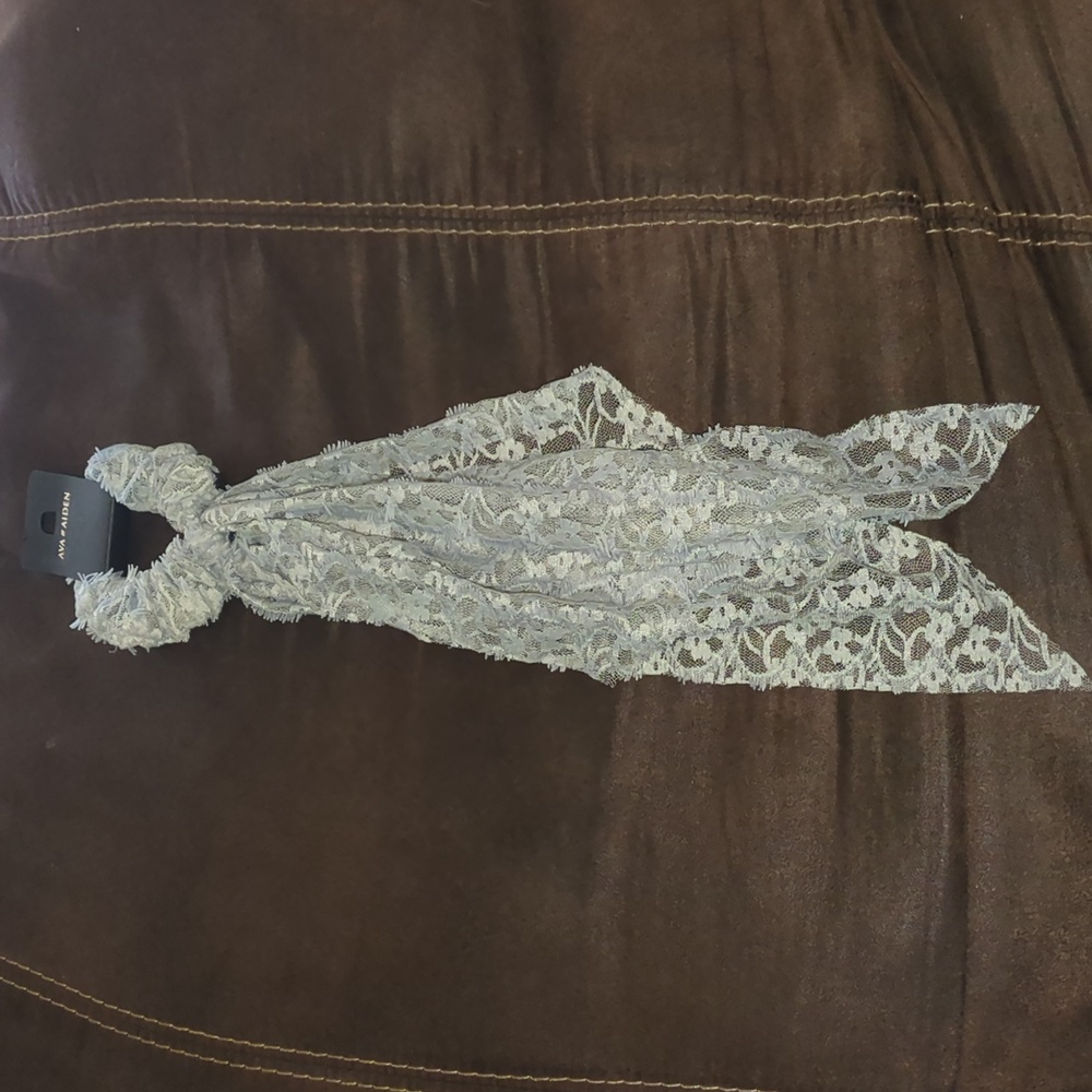 Ava & Aiden sweet Light Blue Lace Scrunchie with tail  new